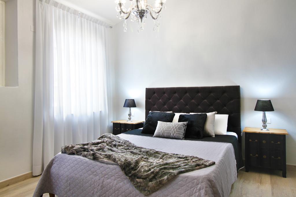 Lucca In Chic - No Ztl - Free Parking - Old City At 10Min By Walk Exterior foto