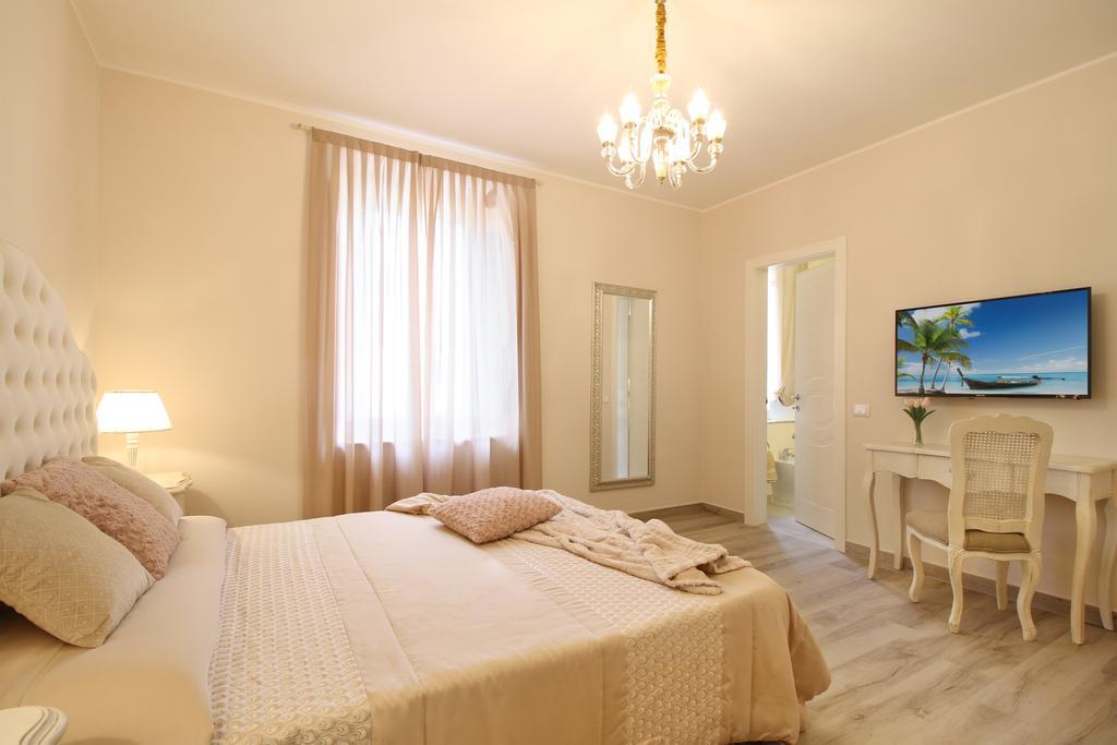 Lucca In Chic - No Ztl - Free Parking - Old City At 10Min By Walk Exterior foto