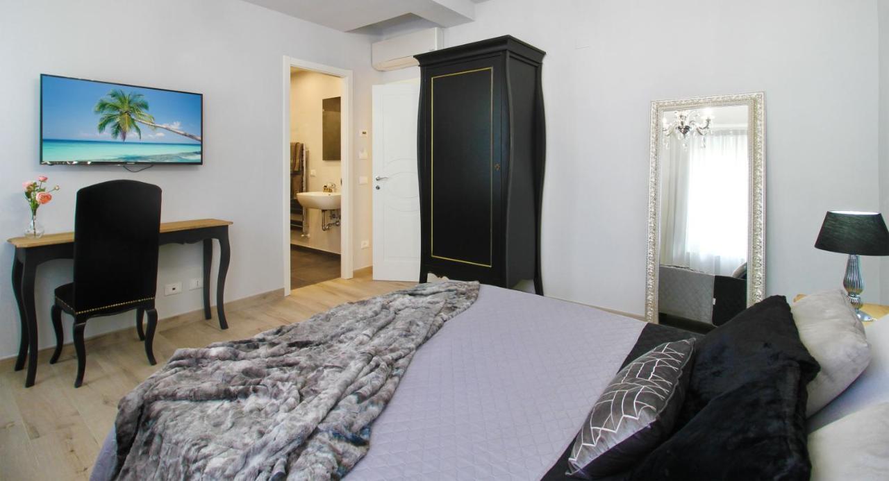 Lucca In Chic - No Ztl - Free Parking - Old City At 10Min By Walk Exterior foto